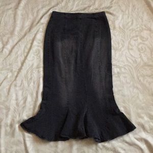 Newport News Jeanology long Denim Skirt (Mermaid)